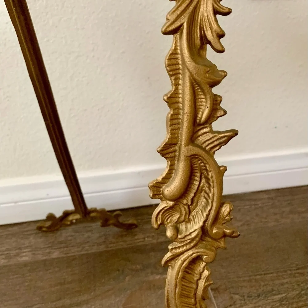 Vintage Iron Art Free Stand Pictured Frame